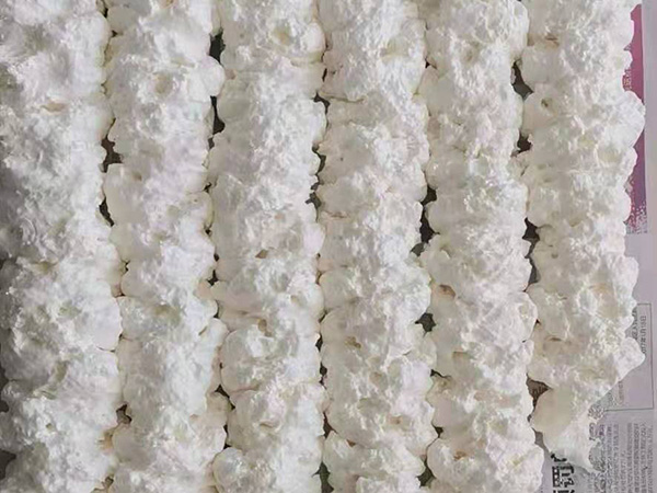 聚氨酯泡沫填缝剂